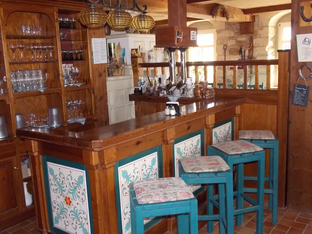 Gasthof Und Landhotel Zur Ausspanne Klipphausen Esterno foto
